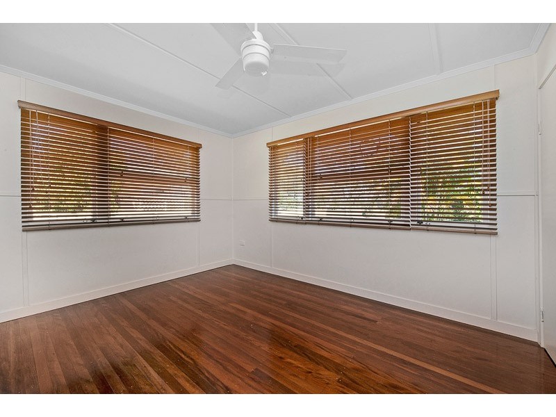 72 Steven Street, Redcliffe QLD 4020