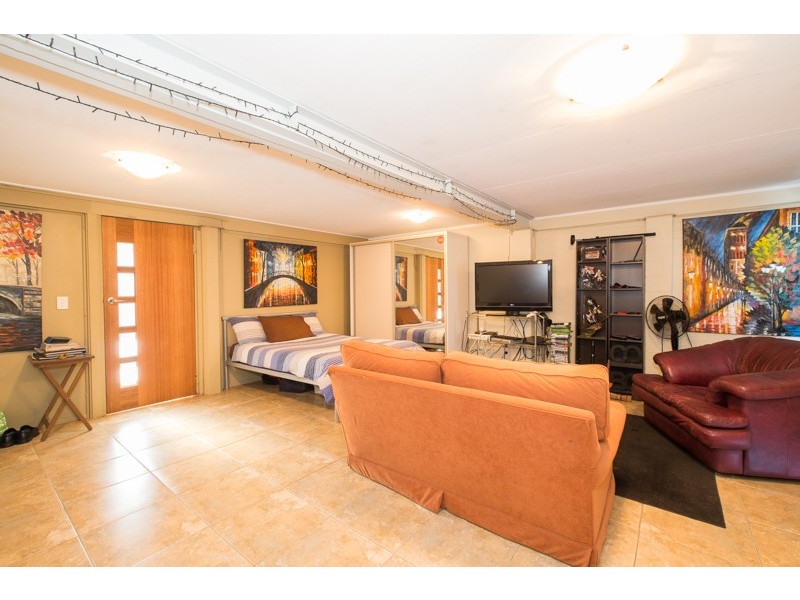 32 Mckillop Street, Rothwell QLD 4022