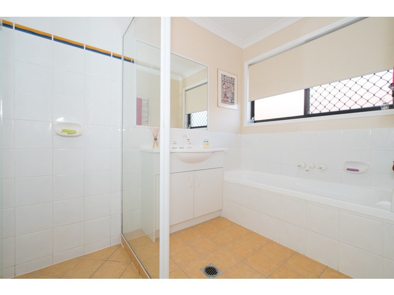 54 Teak Street, Rothwell QLD 4022