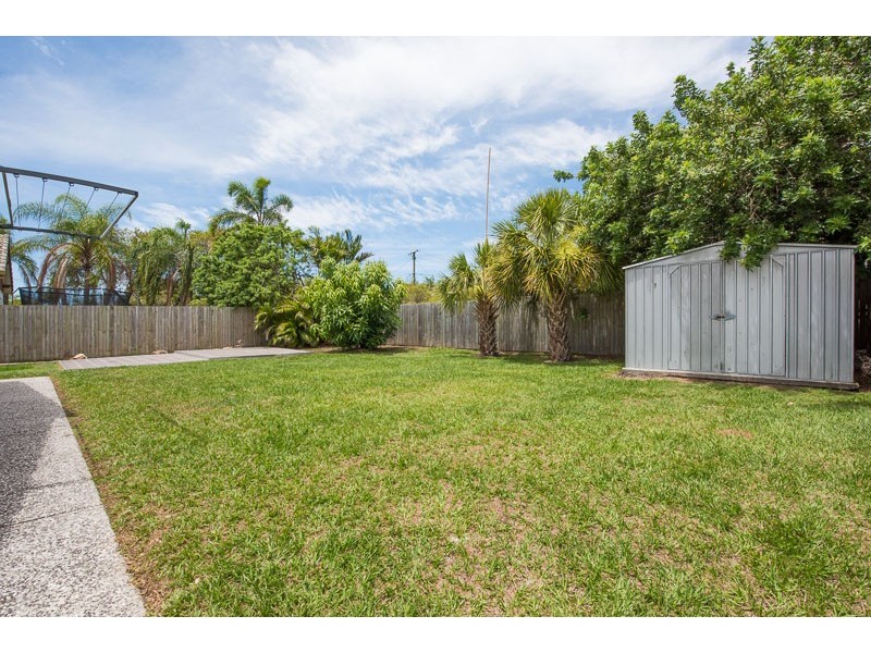 6 Wallace Street, Redcliffe QLD 4020