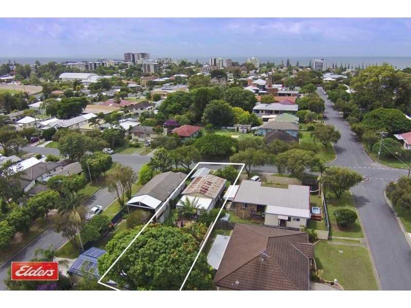 99 Dover Road, Redcliffe QLD 4020