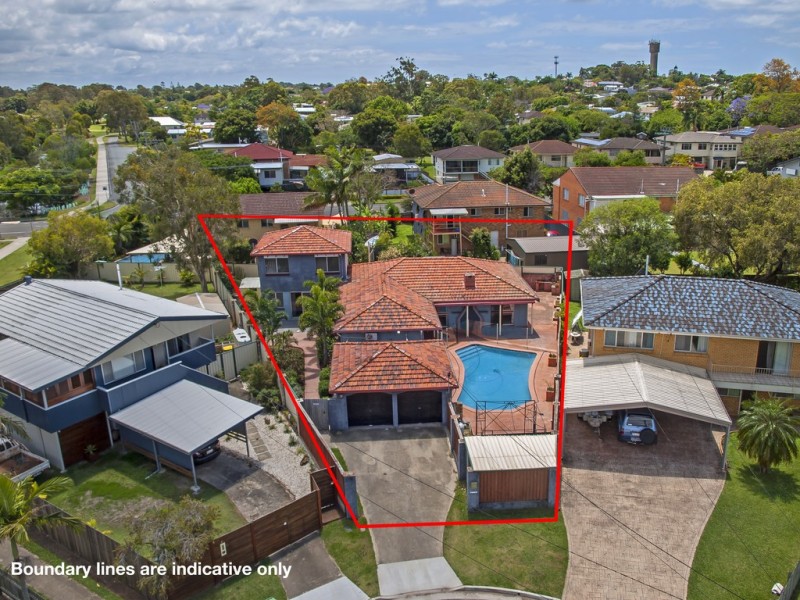 82 Donald Street, Woody Point QLD 4019