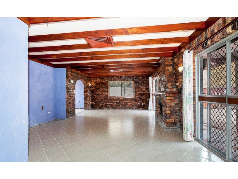 82 Donald Street, Woody Point QLD 4019