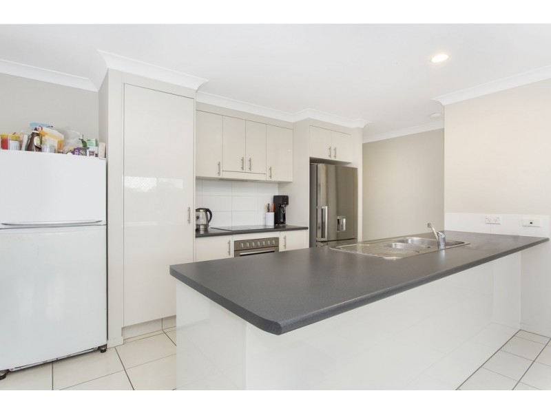 13 Tarragon Parade, Griffin QLD 4503