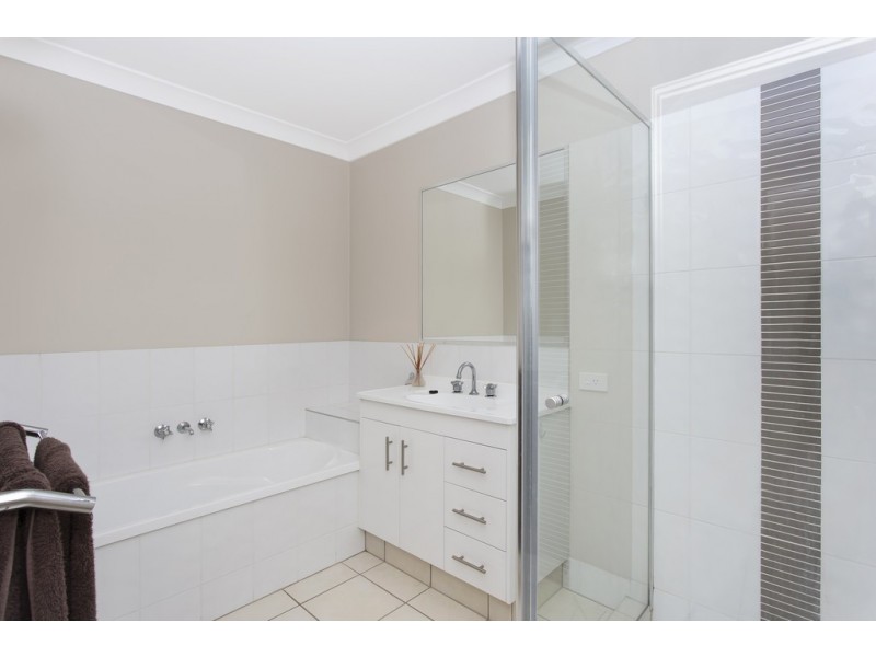 13 Tarragon Parade, Griffin QLD 4503