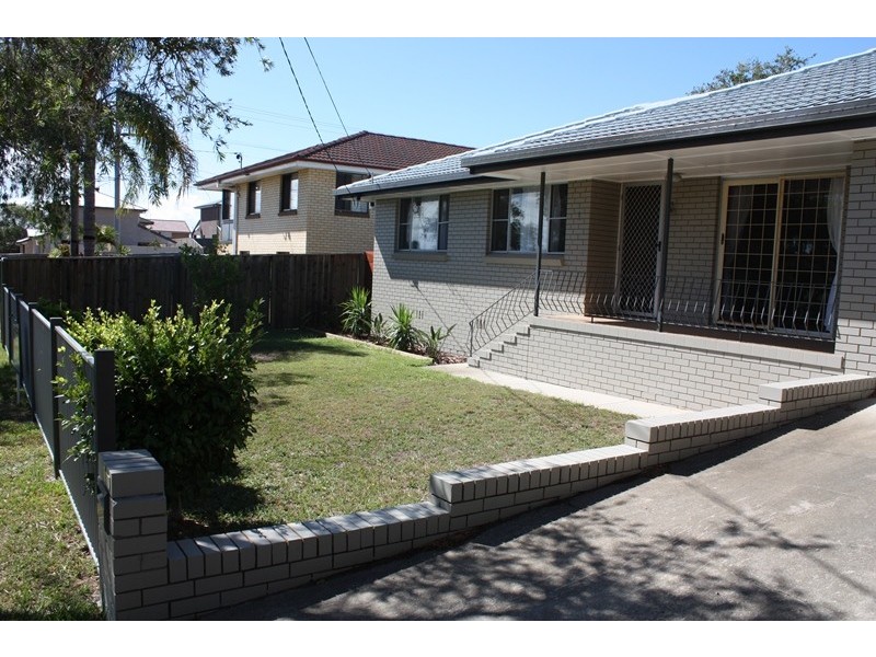 1 Alkooie Avenue, Clontarf QLD 4019