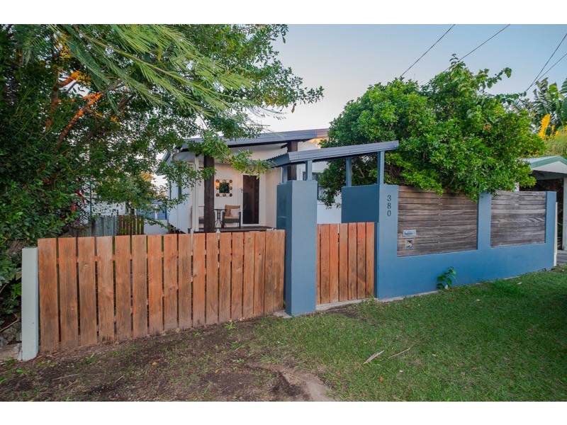 380 Scarborough Road, Scarborough QLD 4020