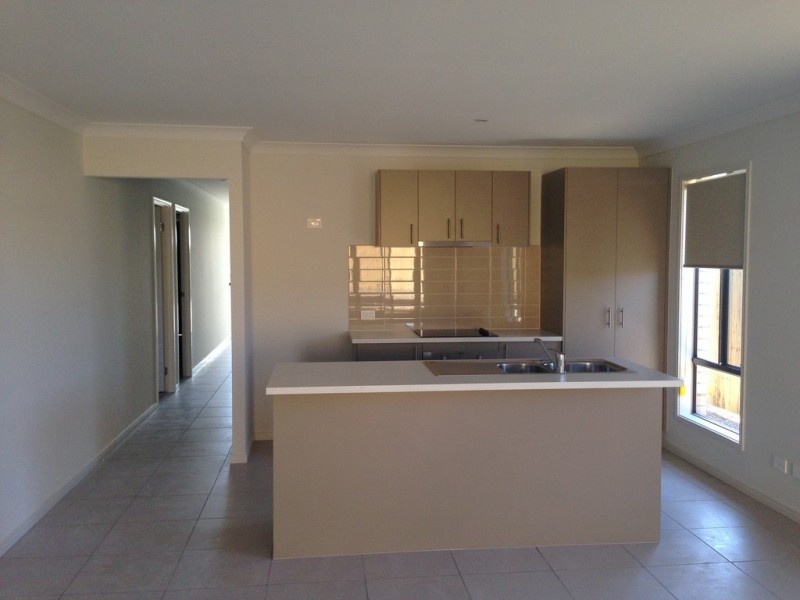 42 Coggins Street, Caboolture QLD 4510