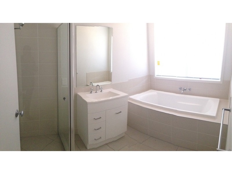 42 Coggins Street, Caboolture QLD 4510