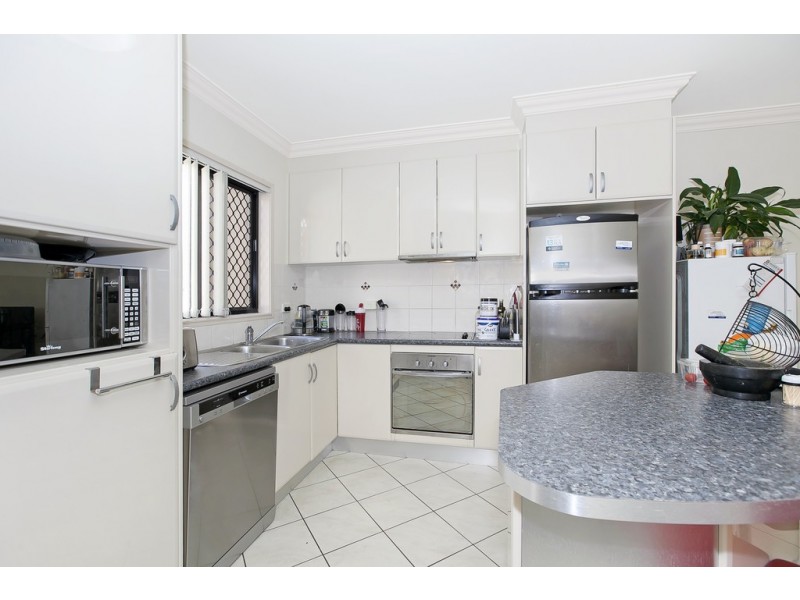 2/50-54 John Street, Redcliffe QLD 4020