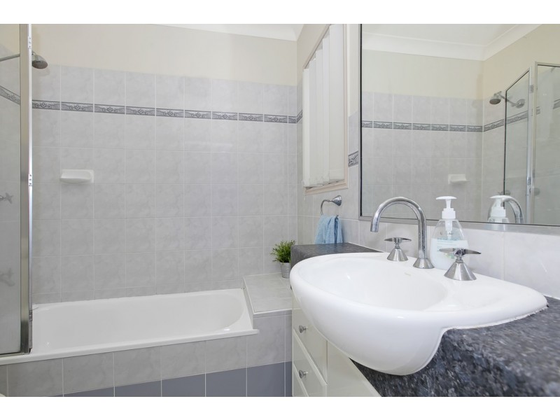 2/50-54 John Street, Redcliffe QLD 4020