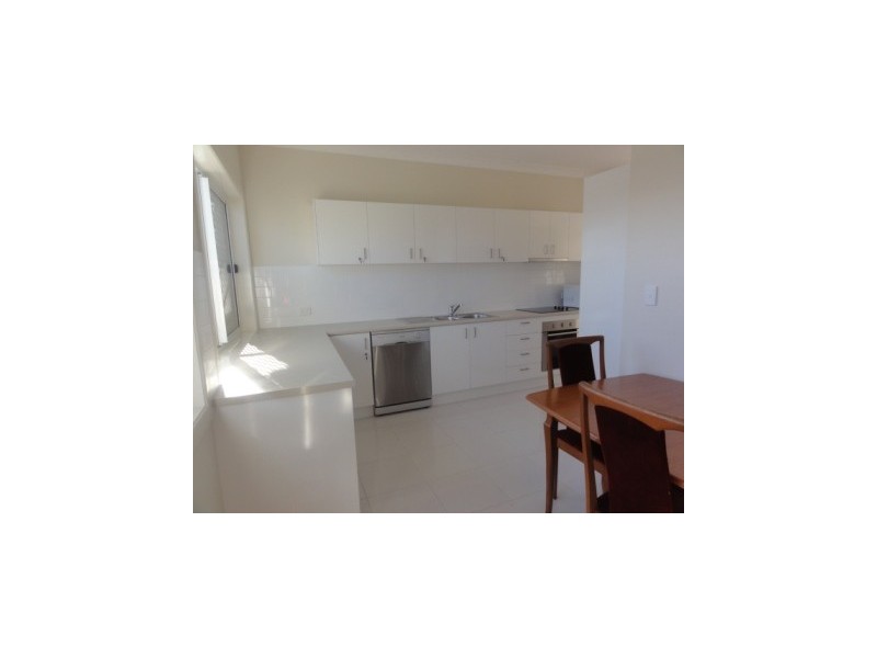 3b 58 Kate Street, Woody Point QLD 4019
