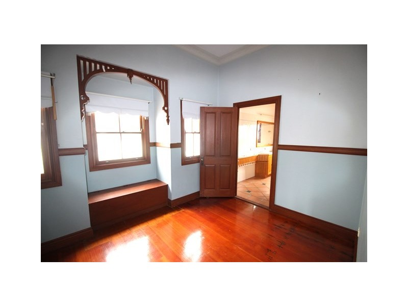 125 Flinders Parade, Scarborough QLD 4020