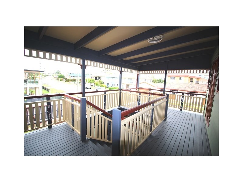125 Flinders Parade, Scarborough QLD 4020
