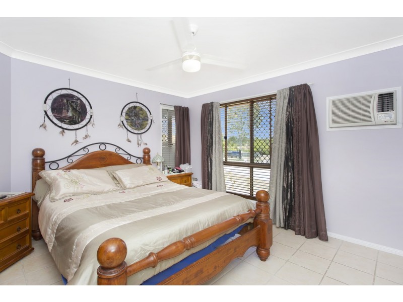 38 ADMIRAL DRIVE, Deception Bay QLD 4508