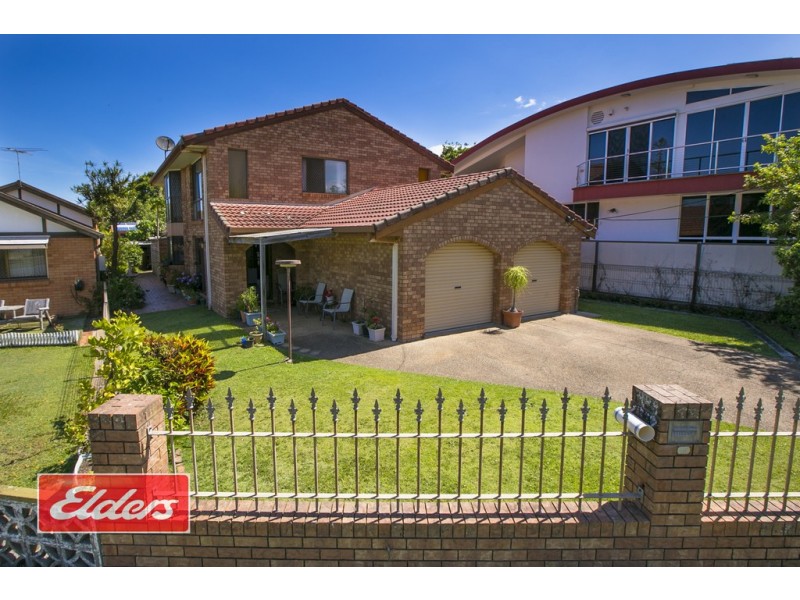 19 Kennedy Esplanade, Scarborough QLD 4020