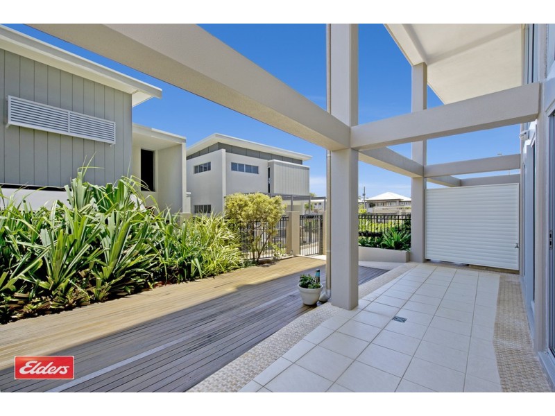 3/146 Prince Edward Parade, Scarborough QLD 4020
