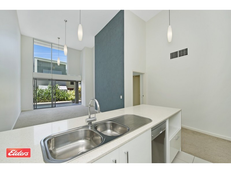 3/146 Prince Edward Parade, Scarborough QLD 4020