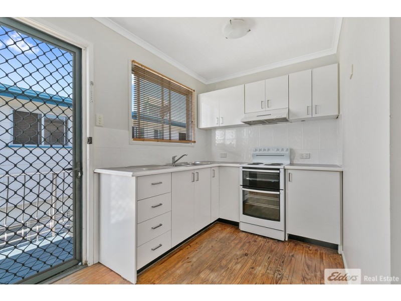 38 OCONNELL STREET, Redcliffe QLD 4020
