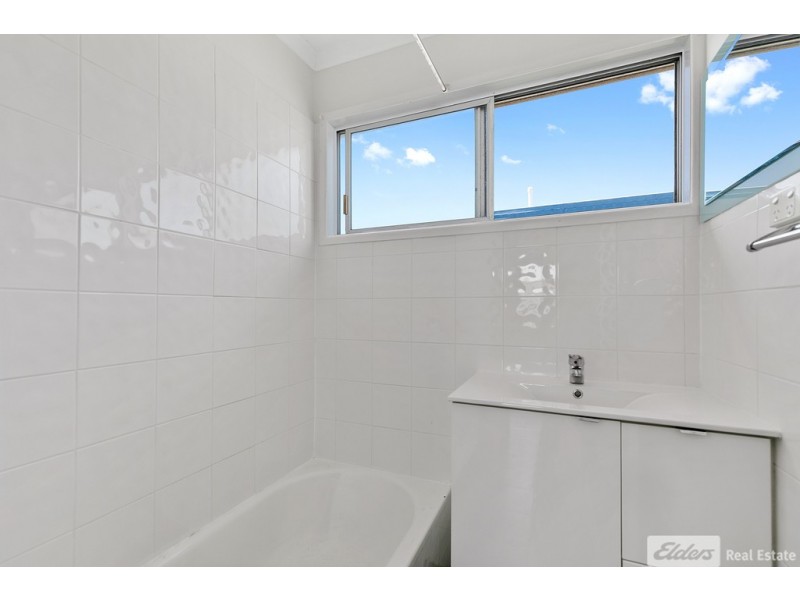 38 OCONNELL STREET, Redcliffe QLD 4020
