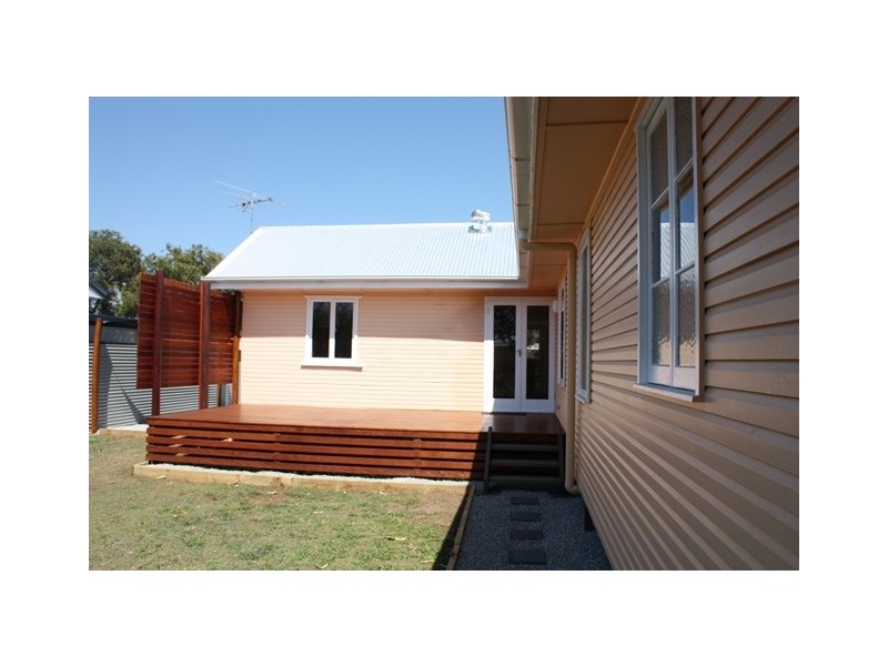 31 Ralph Street, Clontarf QLD 4019