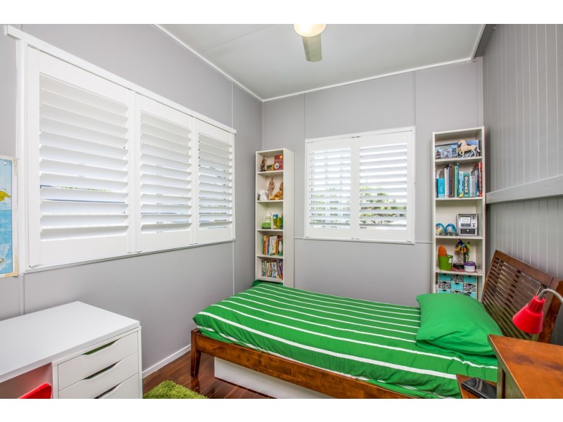 120 Turner St, Scarborough QLD 4020