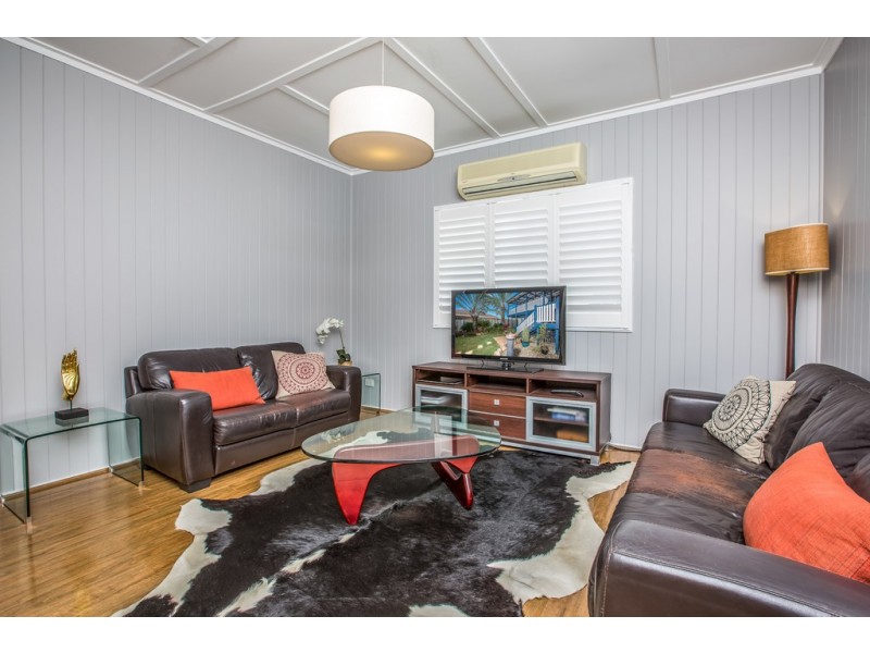 120 Turner St, Scarborough QLD 4020