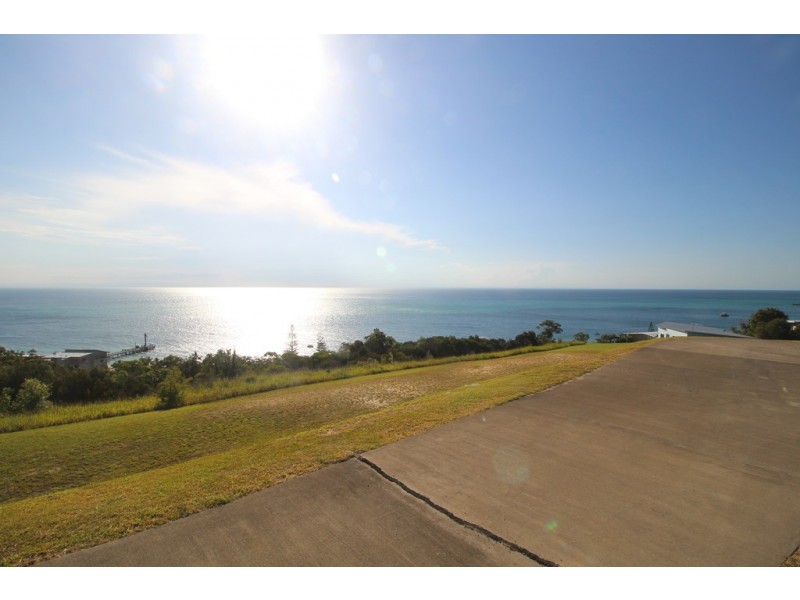 16 Triton Street, Tangalooma QLD 4025