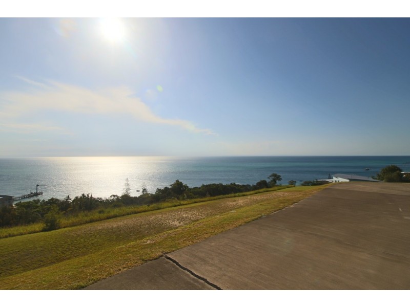16 Triton Street, Tangalooma QLD 4025