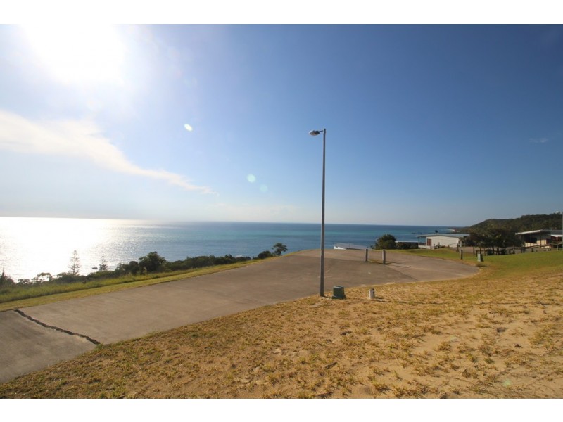 16 Triton Street, Tangalooma QLD 4025
