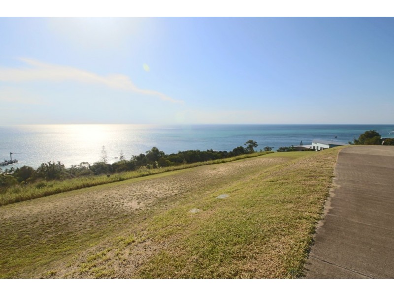 16 Triton Street, Tangalooma QLD 4025