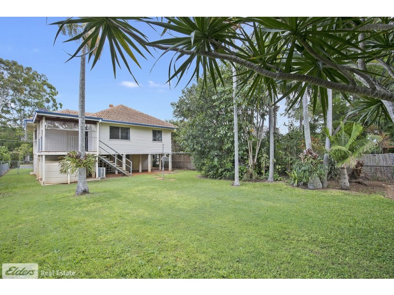 98 King Street, Woody Point QLD 4019