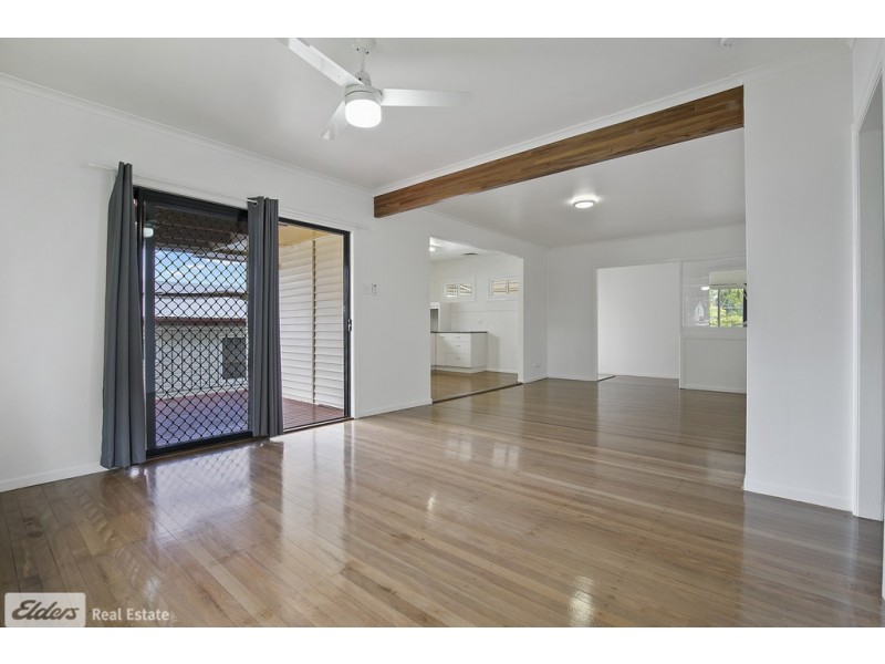 98 King Street, Woody Point QLD 4019