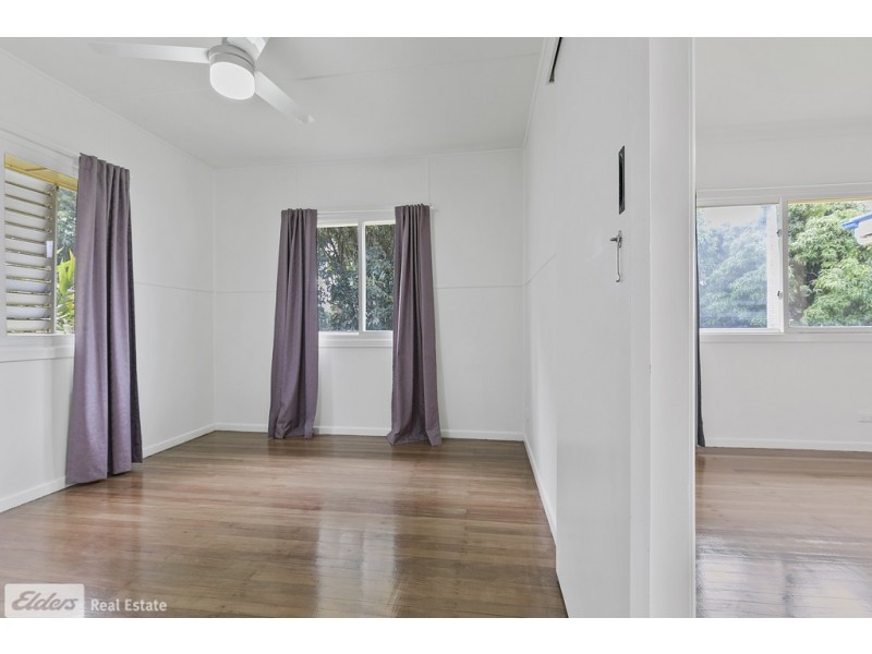 98 King Street, Woody Point QLD 4019