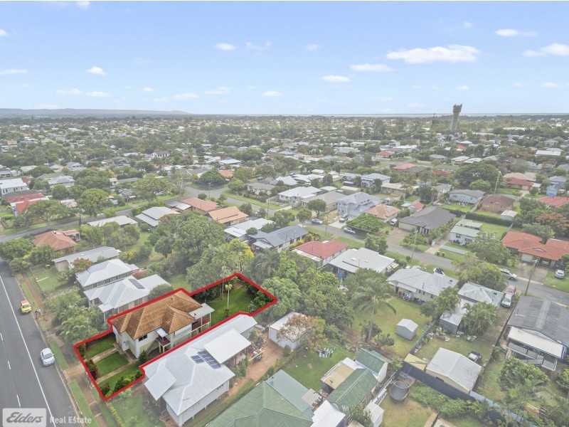 98 King Street, Woody Point QLD 4019