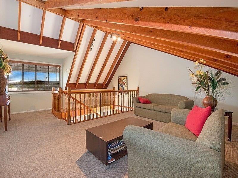 42 STEVEN STREET, Redcliffe QLD 4020