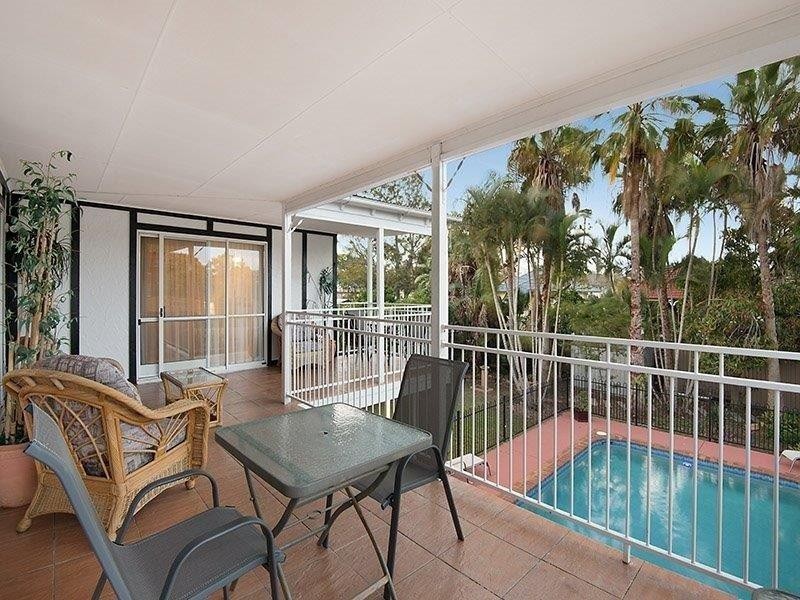 42 STEVEN STREET, Redcliffe QLD 4020