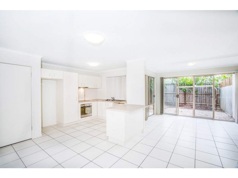 3/1 GERALD AVENUE, Clontarf QLD 4019