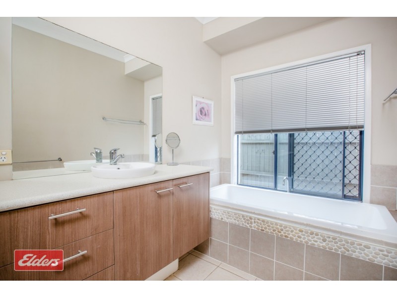 35 GARDENIA PARADE, North Lakes QLD 4509