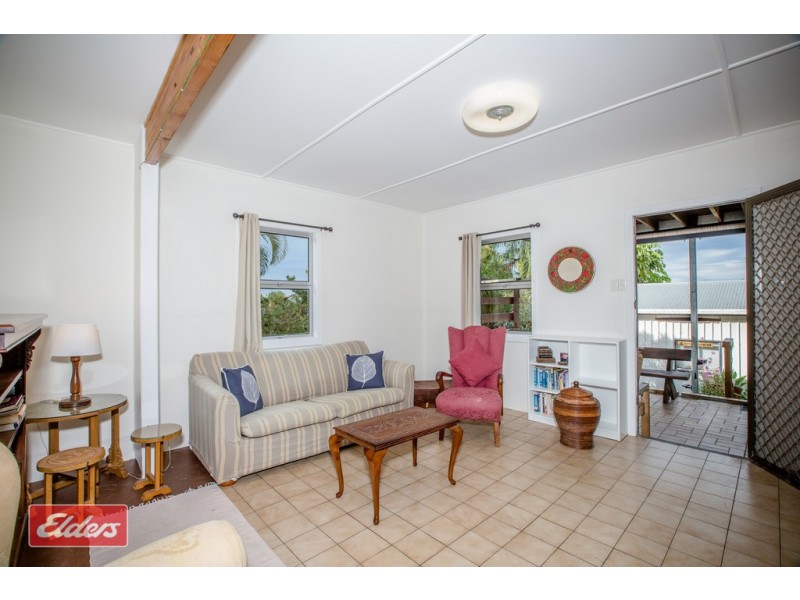 2 SAMPSON STREET, Margate QLD 4019
