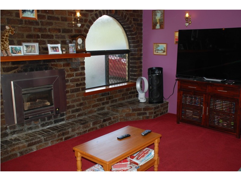 4 TAMARISK AVENUE, Murwillumbah NSW 2484