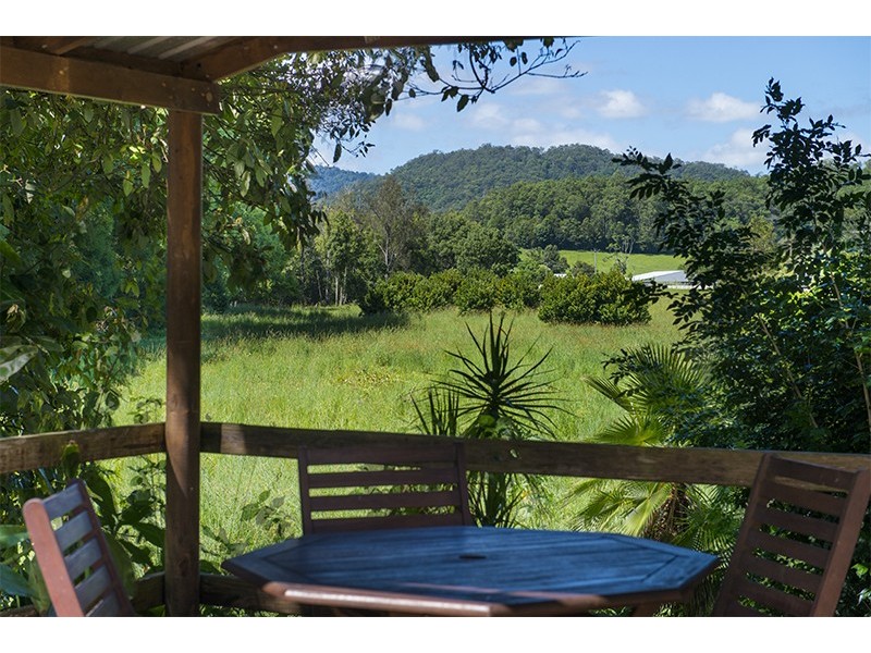 100 Upper Crystal Creek Road, Crystal Creek NSW 2484