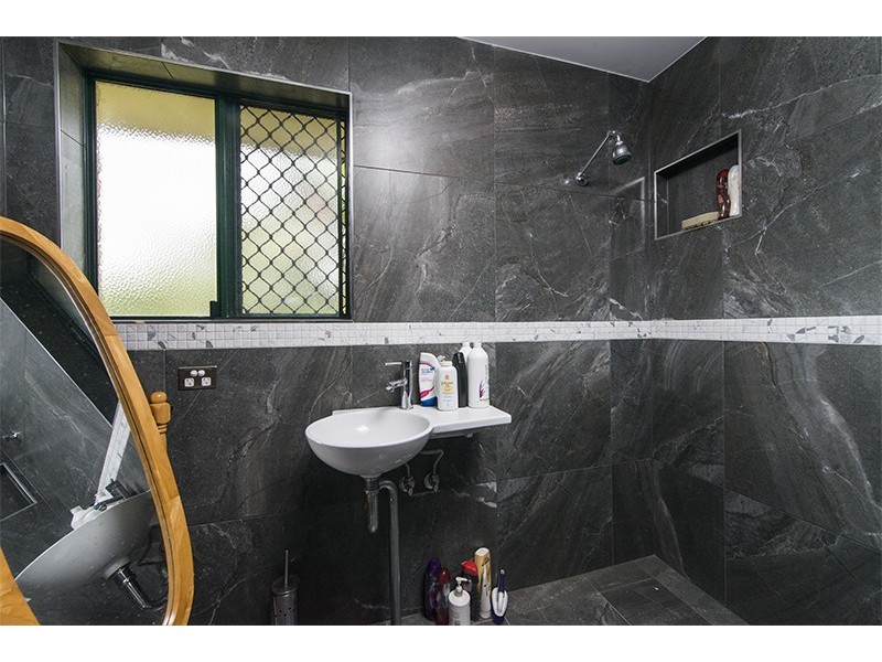 4 RIVEROAK DRIVE, Murwillumbah NSW 2484