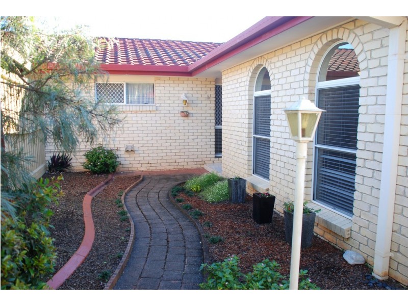 2/61 Old Ferry Road, Banora Point NSW 2486