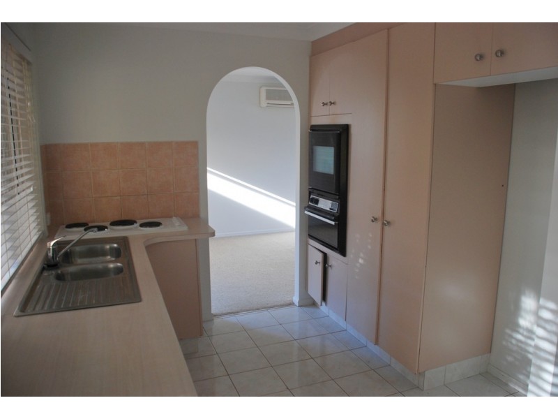 2/61 Old Ferry Road, Banora Point NSW 2486