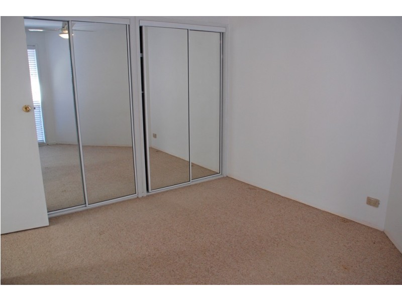 2/61 Old Ferry Road, Banora Point NSW 2486