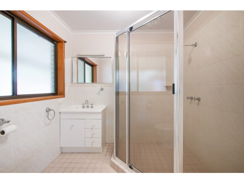 127 Smiths Creek Road, Uki NSW 2484