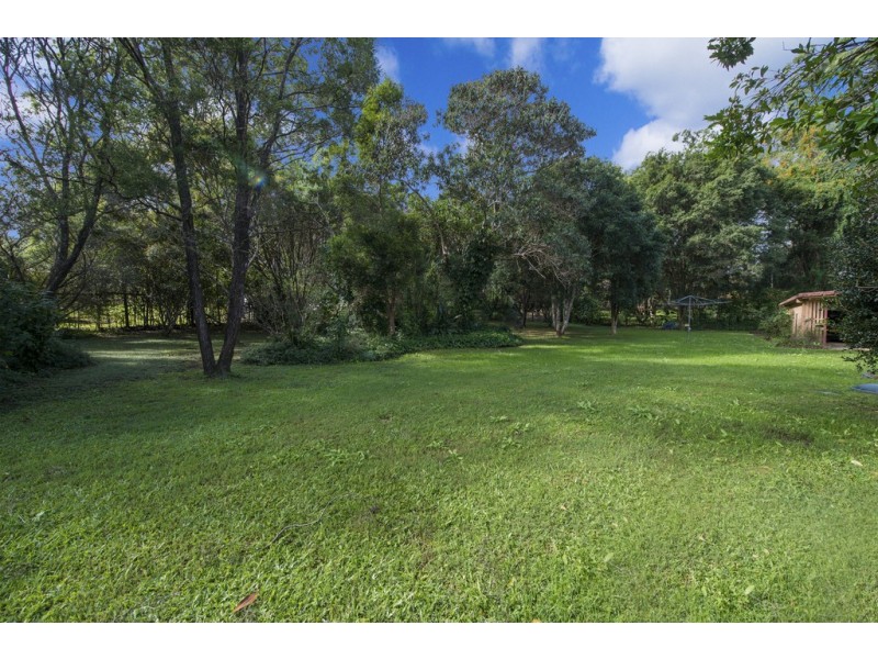 127 Smiths Creek Road, Uki NSW 2484