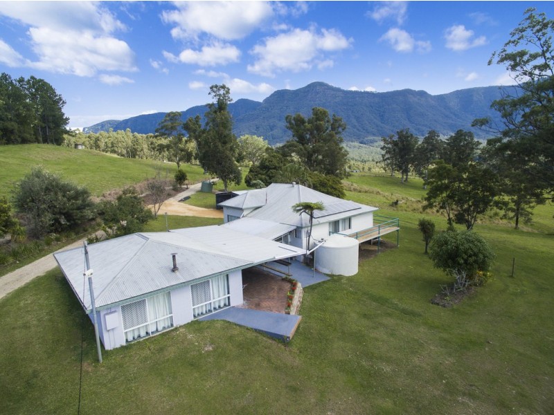 1010 BRAYS CREEK ROAD, Tyalgum NSW 2484