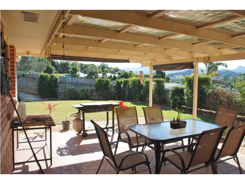 11 Castlefield Drive, Murwillumbah NSW 2484